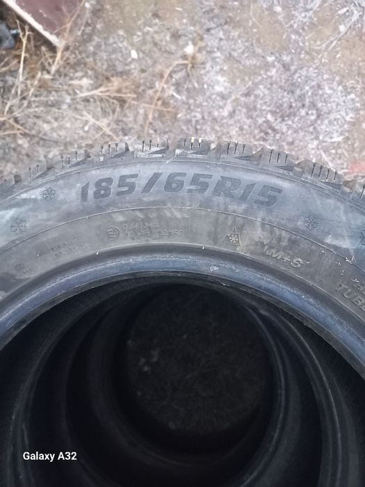 Шина зимние в хорошем состоянии