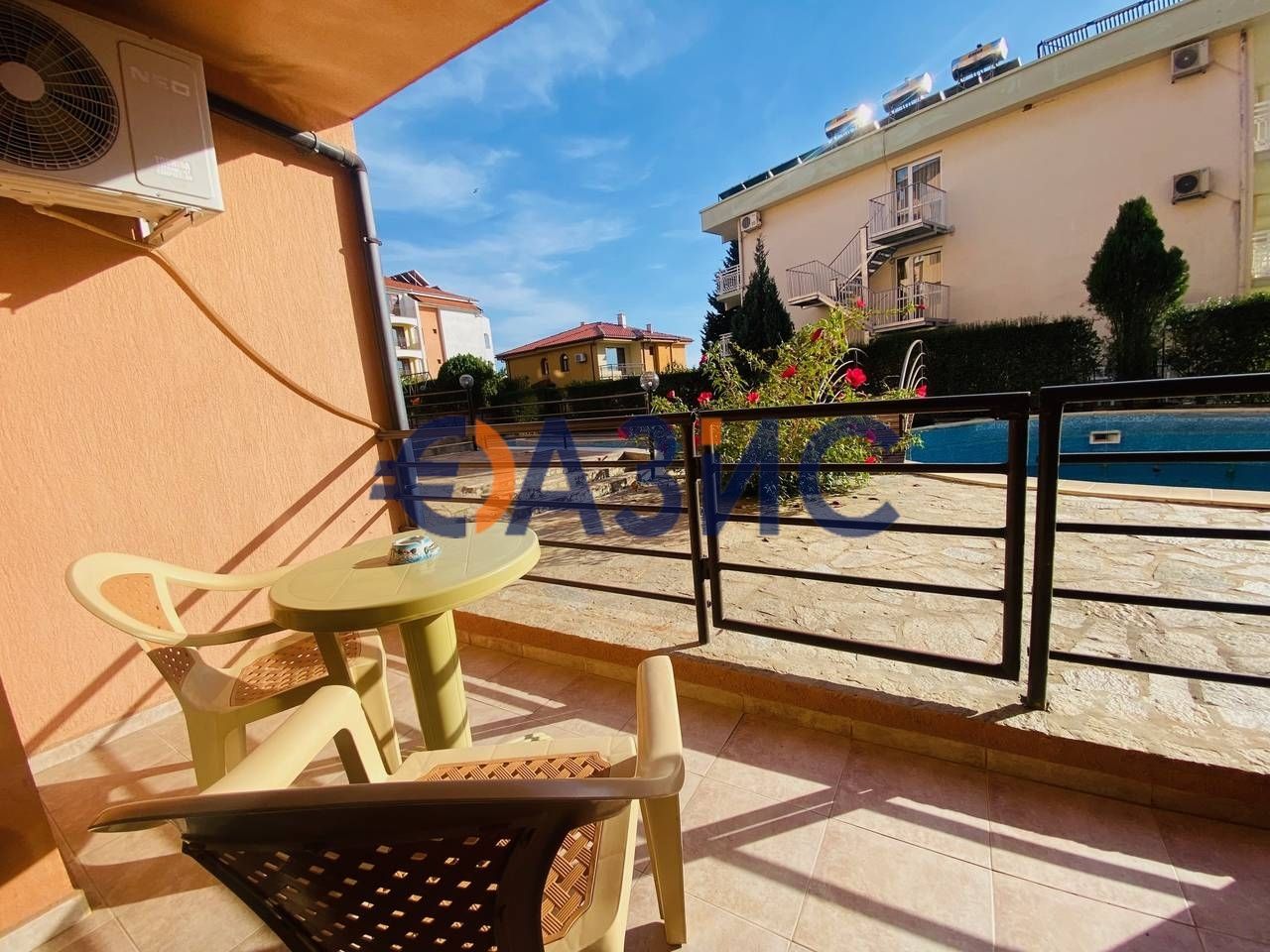 Продава се Тристаен апартамент в Свети Влас - 92 кв.м за 1169 €/кв.м - Снимка #12