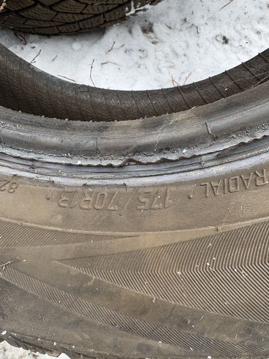 Продам зимнею резину