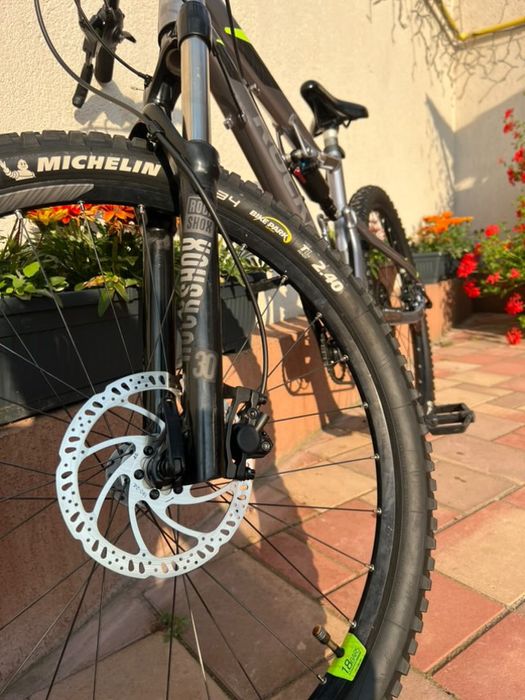 Vând Rockrider ST900s modificat