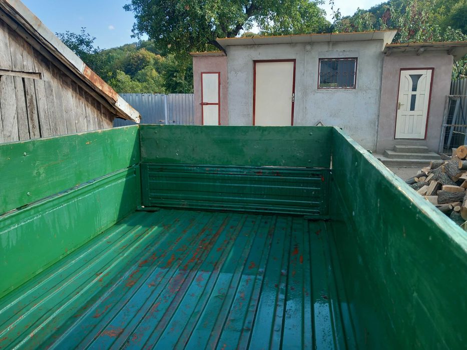 Remorca pasquali basculabila