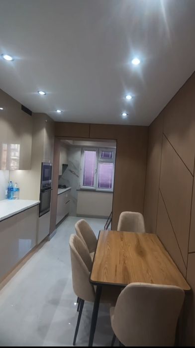Ijaraga kvartira 3 xonali, 86 m2.  Yangihayot tumani, novostroyka