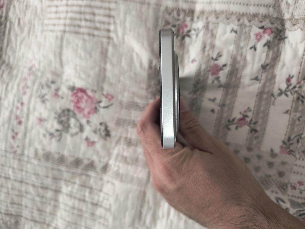 ZTE Blade A75 5G