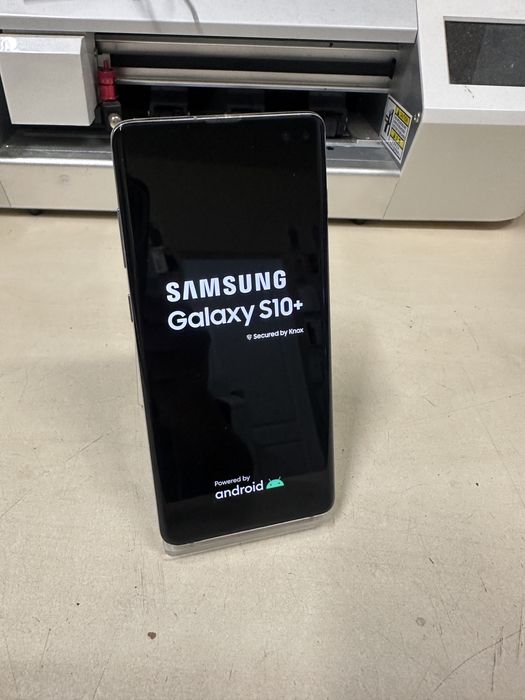 Samsung s10 plus / 128 gb / garantie / impecabil ca nou