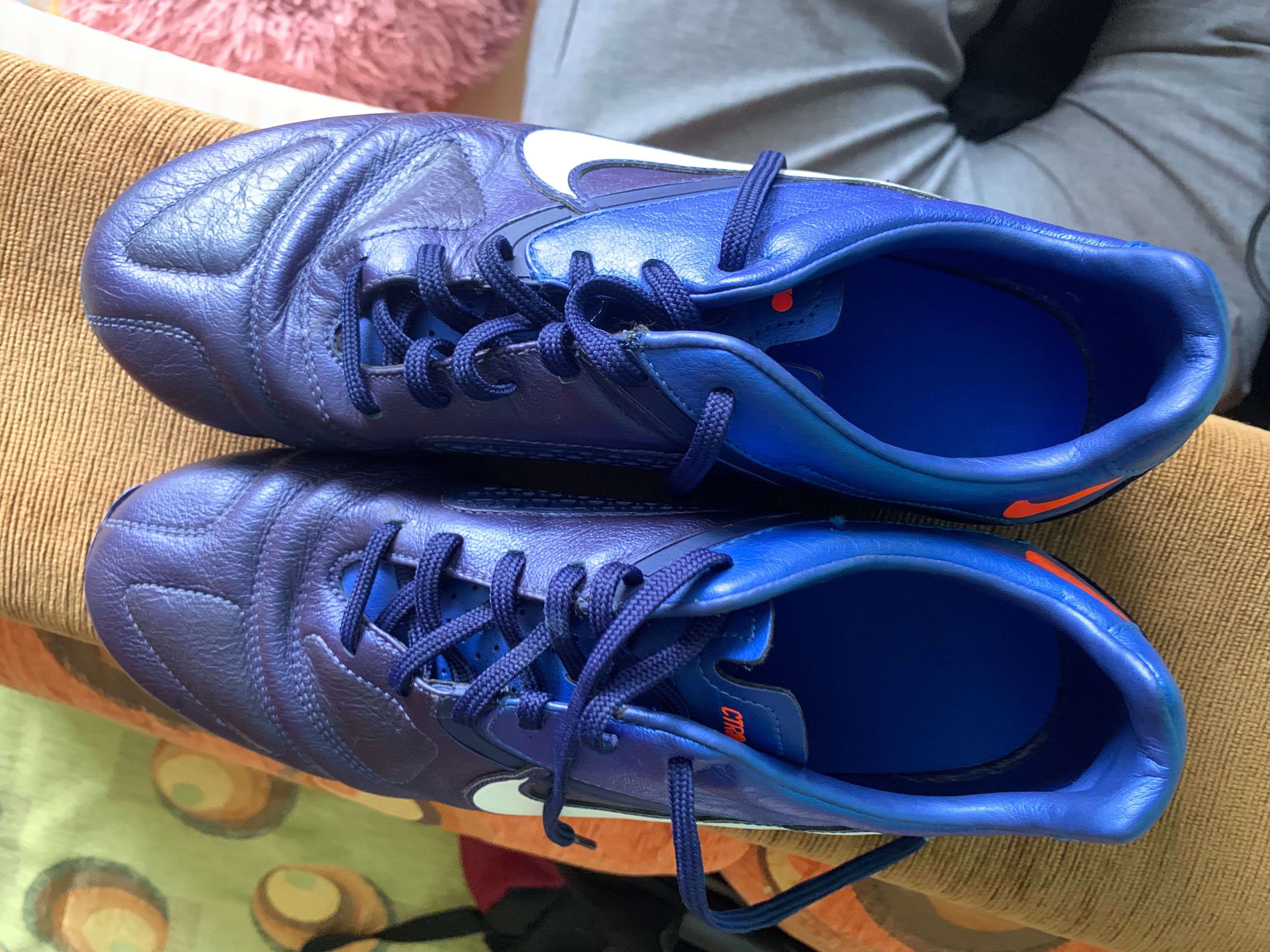 Футболни Бутонки Nike