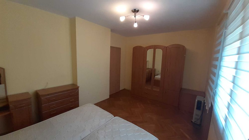 Дава се под наем Четиристаен апартамент в Велико Търново, Картала - 100 кв.м за 387.6 € - Снимка #22