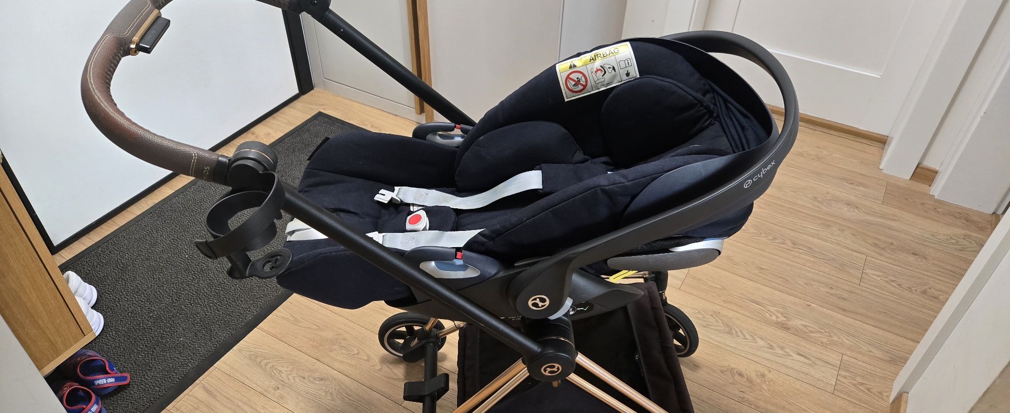Cybex Milos rose gold+ кошче за кола Cybex Platinum
