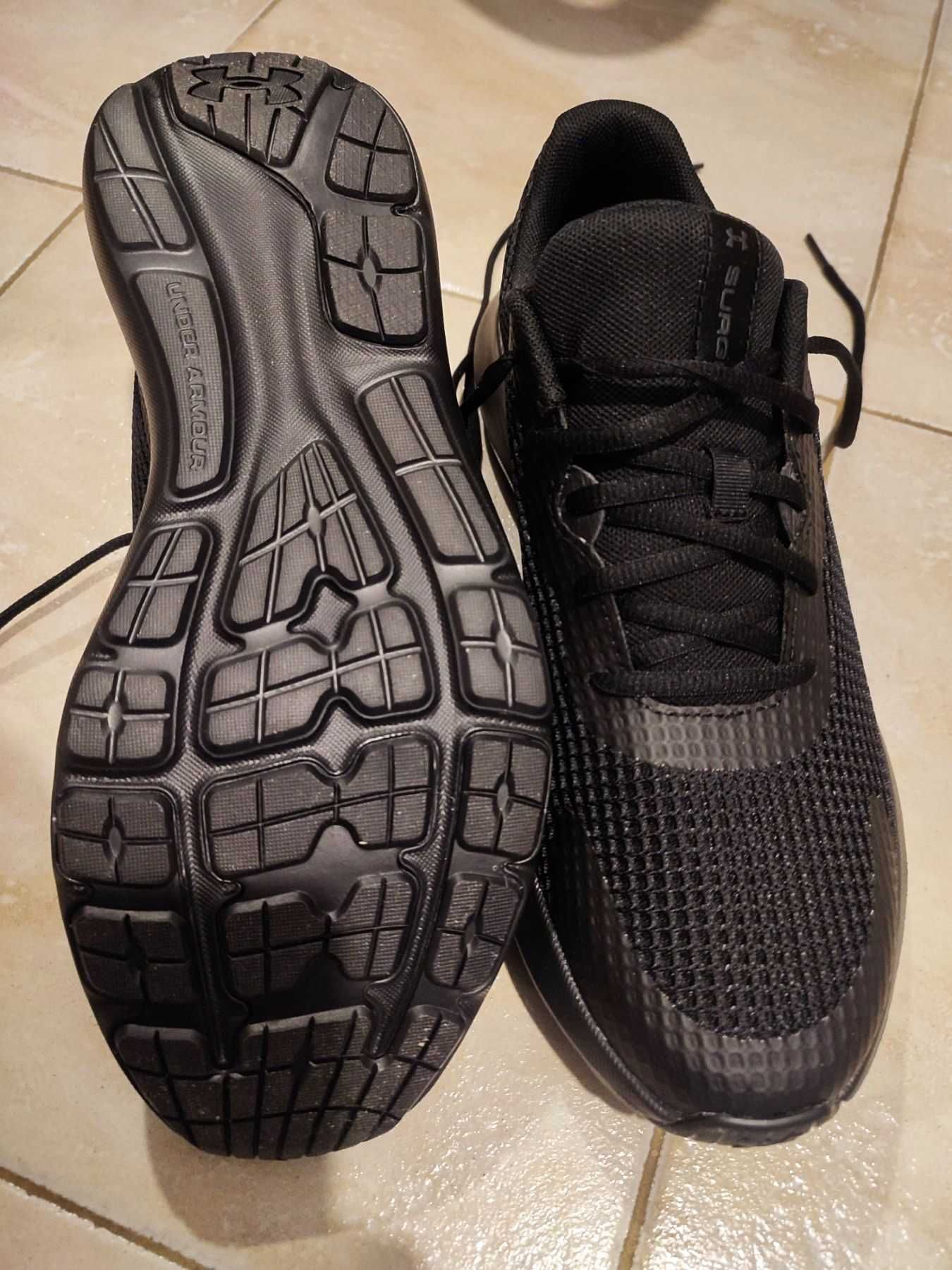 Чисто нови маратонки - спортни обувки Under Armour - 43