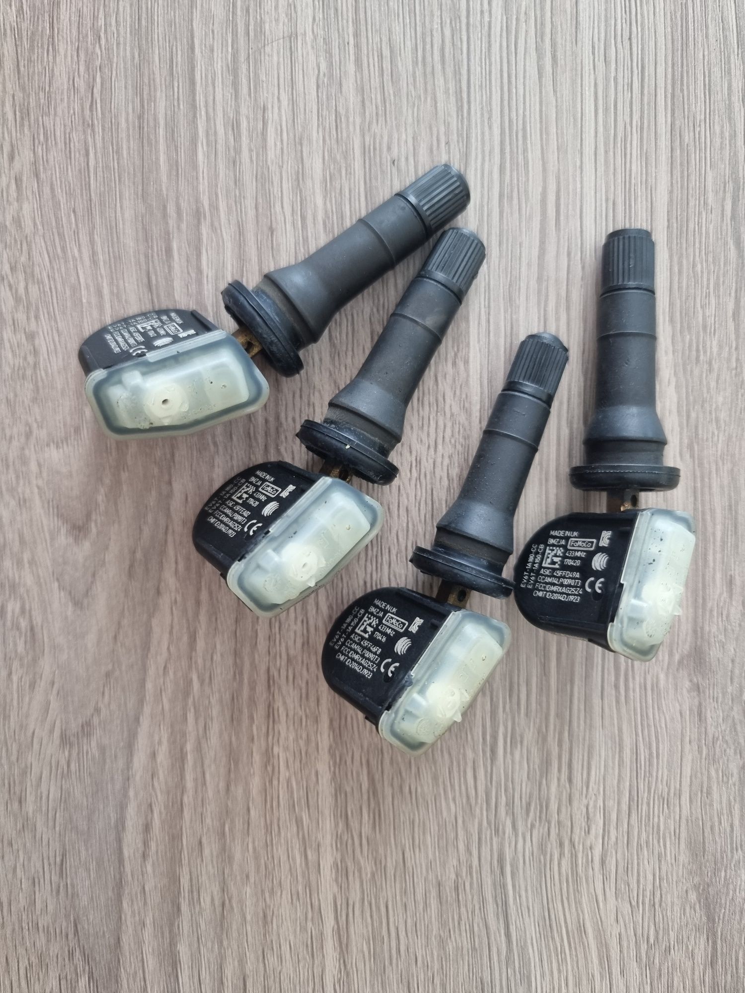 Датчици за Датчици налягане на гуми TPMS сензори за Ford