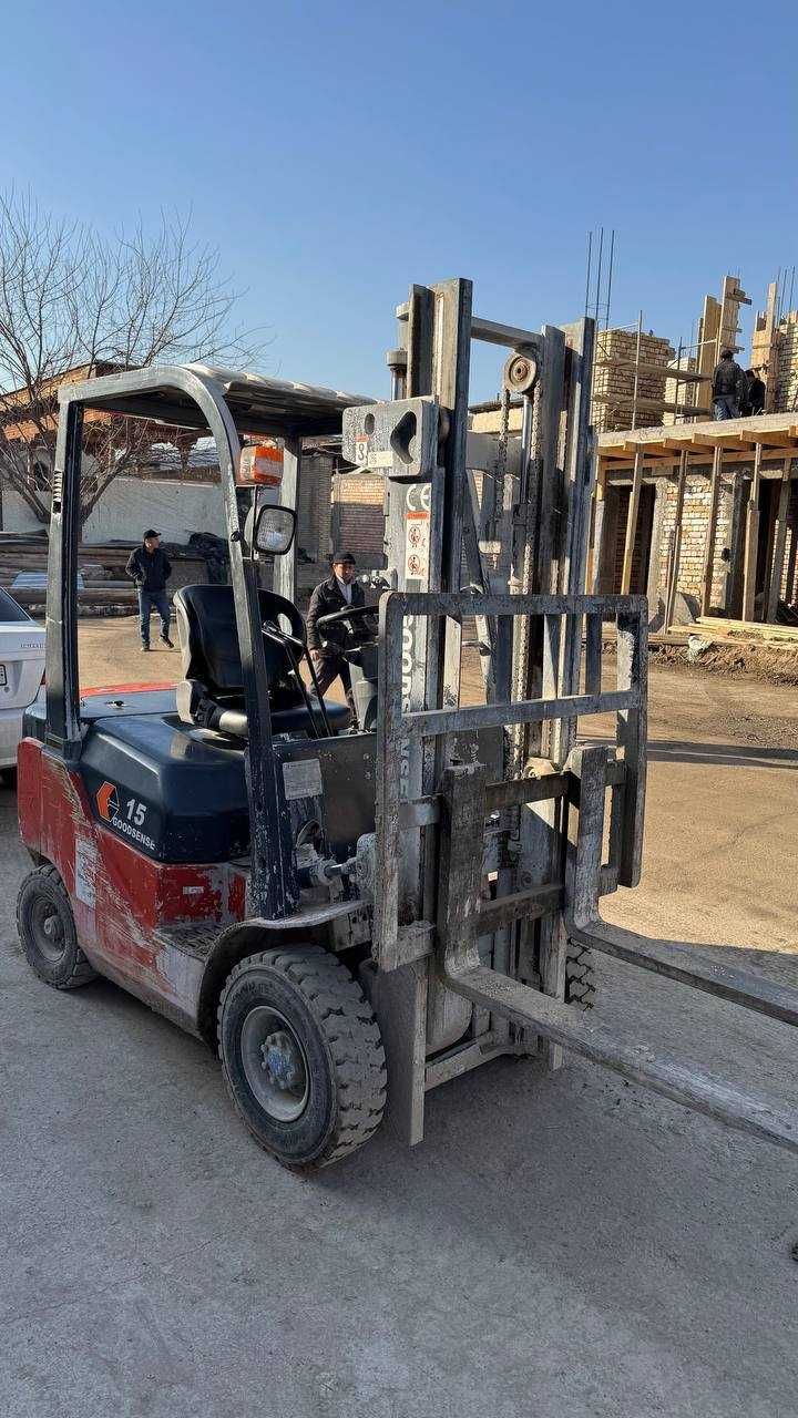 Продается или сдается в Аренду с выкупом вилочный погрузчик 1,5 т кара