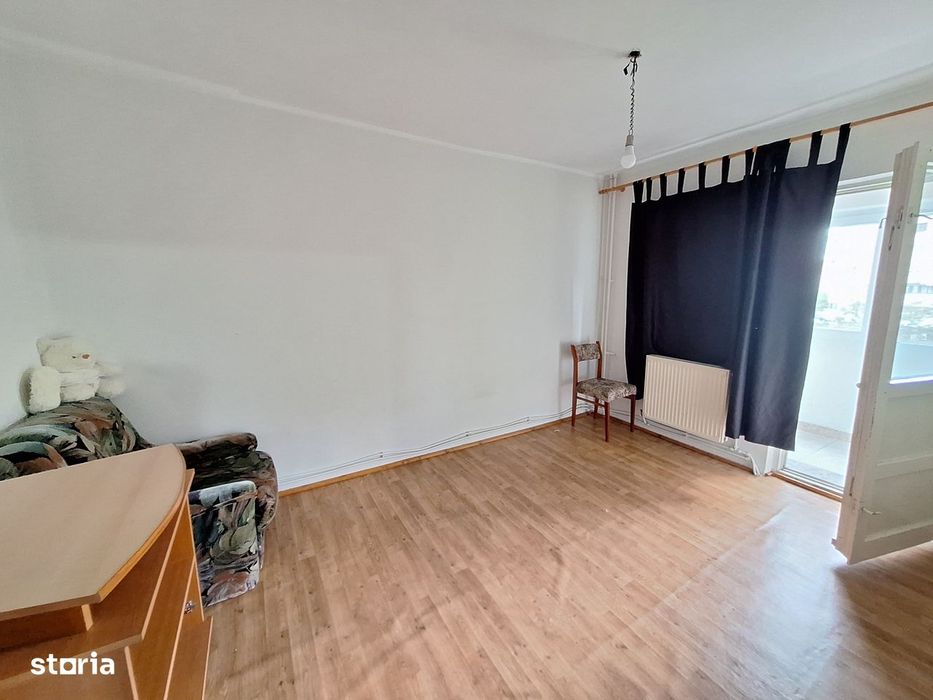 Apartament 3 camere decomandate, 2 bai, etajul 3 , zona Nord-Bacau