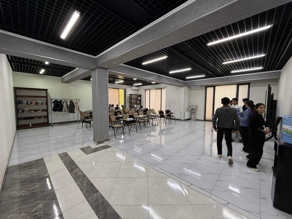 Сдается отдельно стоящие здание 3200м2 Алмазарский район