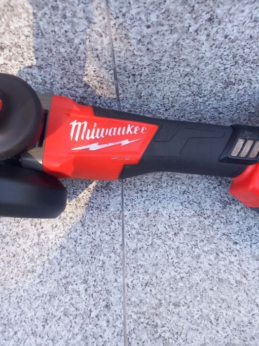 Milwaukee M18 CAG125X Ъглошлайф
