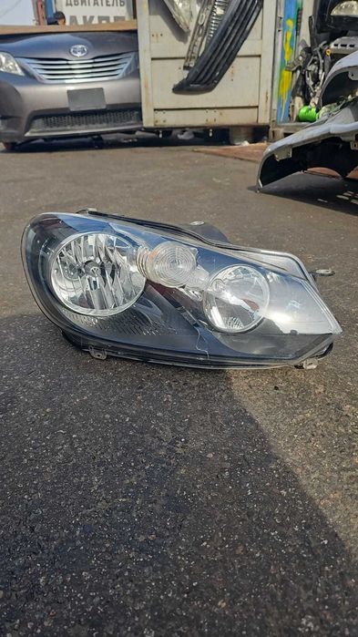 Фара на Volkswagen Golf 6