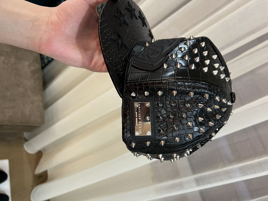 Оригинална шапка на Philipp Plein