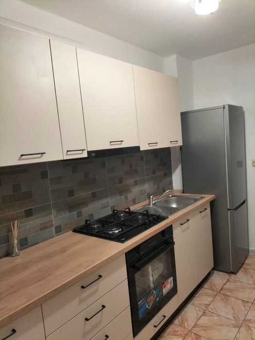 De închiriat apartament 3 camere, decomandat, 75 mp – Mănăștur