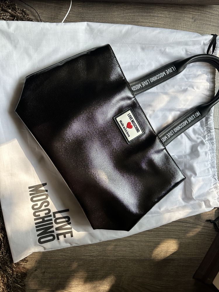 Чанта Moschino Love
