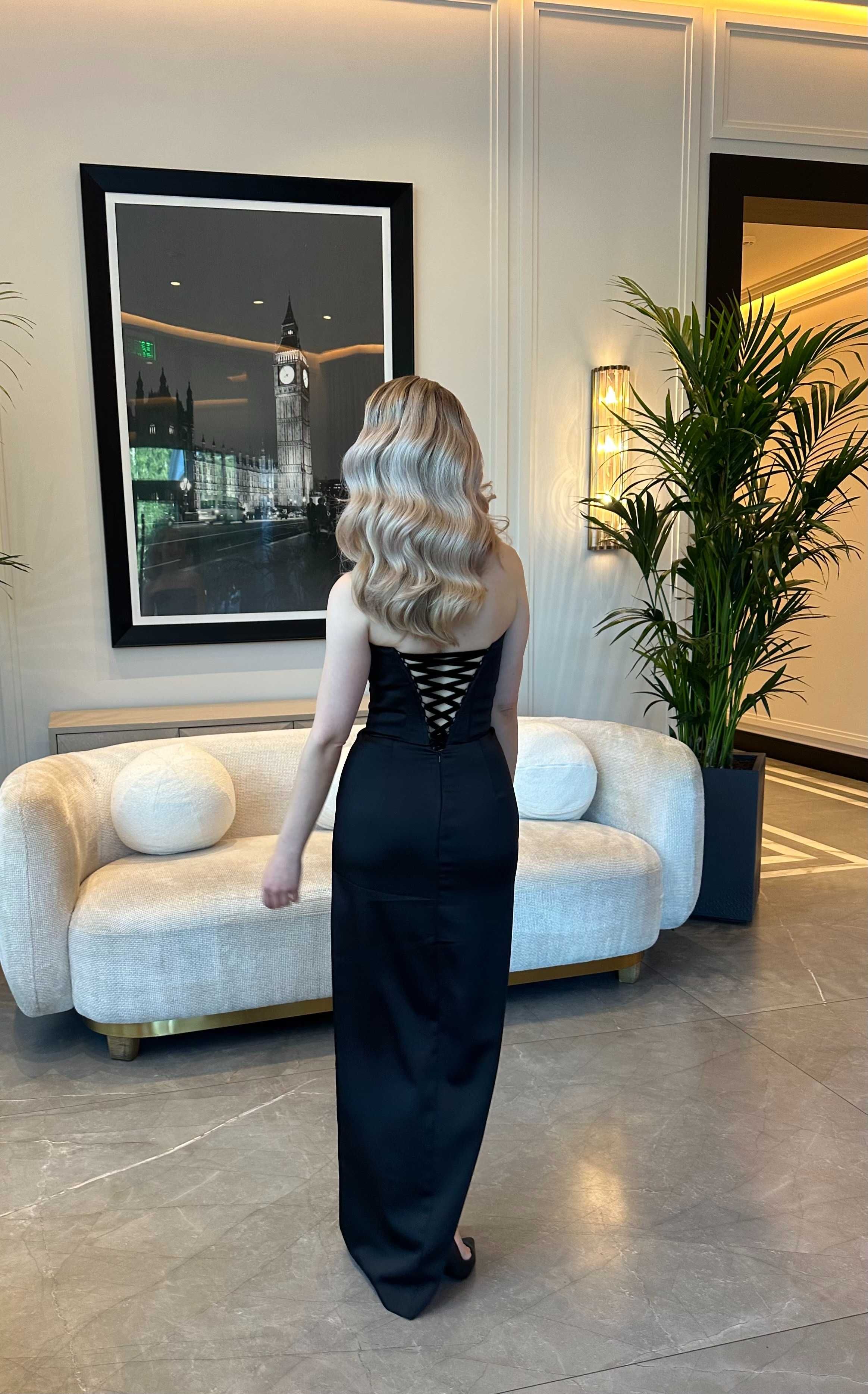 ROCHIE DE SEARĂ, atlas negru premium, cusută manual