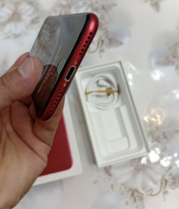 Iphone 8 red 64 gb
