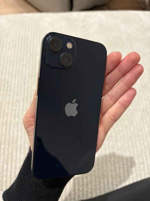 iPhone 13 употребяван