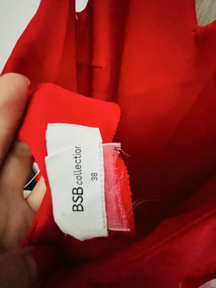 Rochie de searǎ,BSB,purtatǎ o singurǎ datǎ