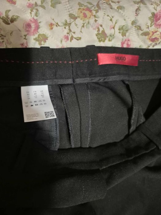 Дамски панталон,