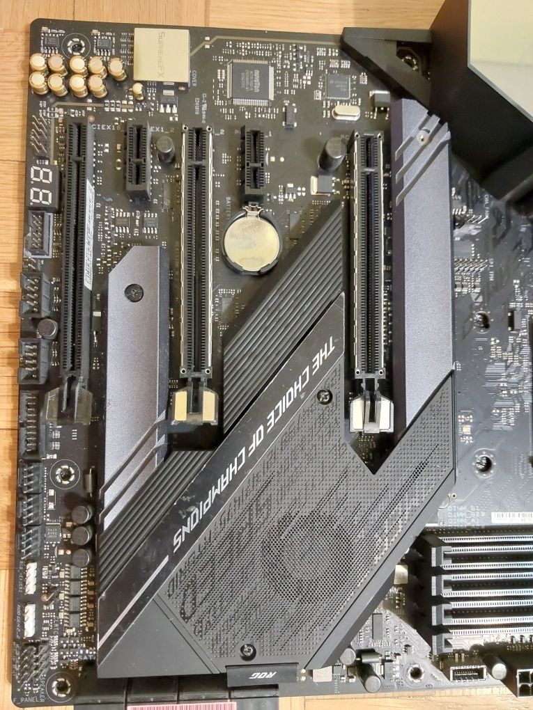Asus ROG StriX X570-E Gaming Wi-Fi , AM4