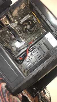 Vand pc de gaming