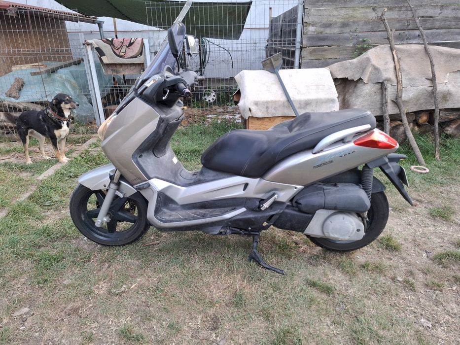 Yamaha  xmax 250