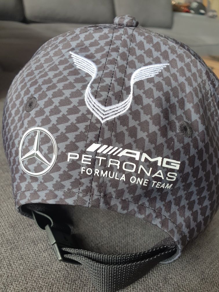 Шапка AMG Formula One Team