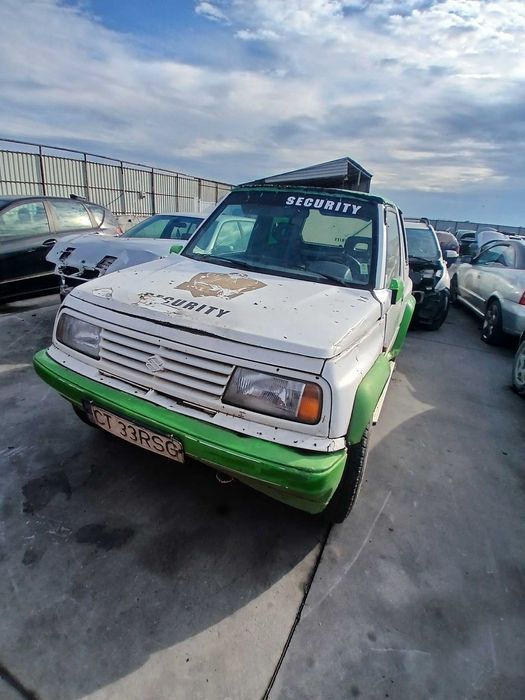 Dezmembrez Suzuki Vitara