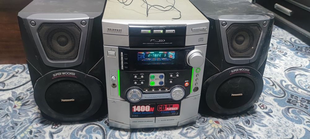 Продам музыкальный центр