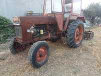 Tractor universal 650 nefolosit de 20 de ani pornire foarte ușoară
