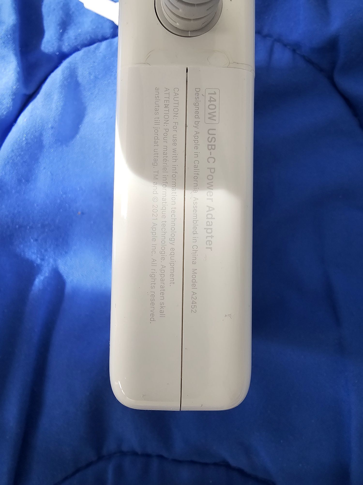 Incarcator Macbook Apple 140 w