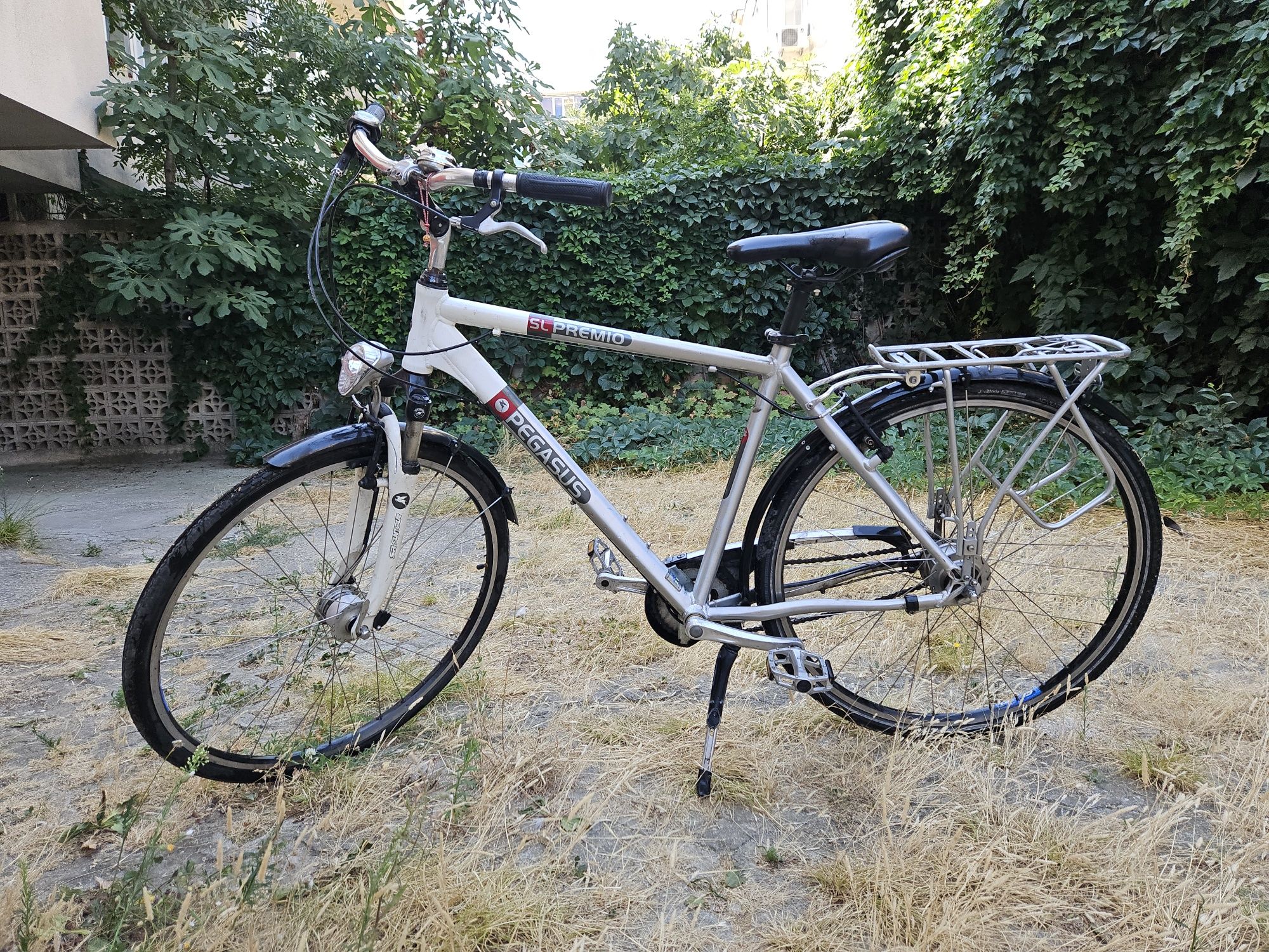 Продавам мъжко колело Pegasus Premio SL