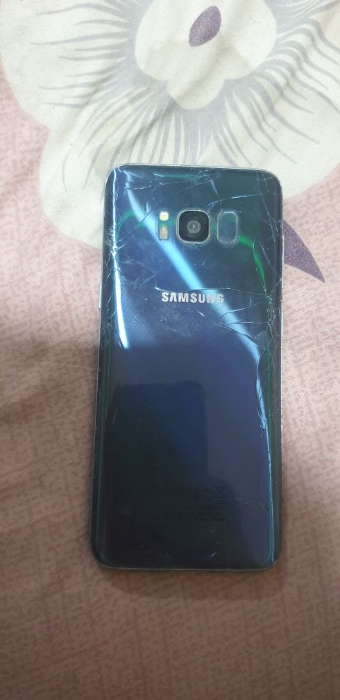 Samsung  s8 64gigabayt