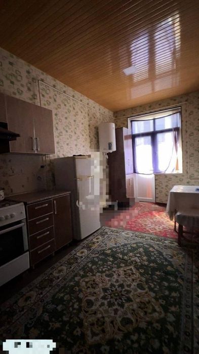 Arzon narxda 5 qavatlik g'ishtlik domning 2-qavatdan 3 xonalik kvartir