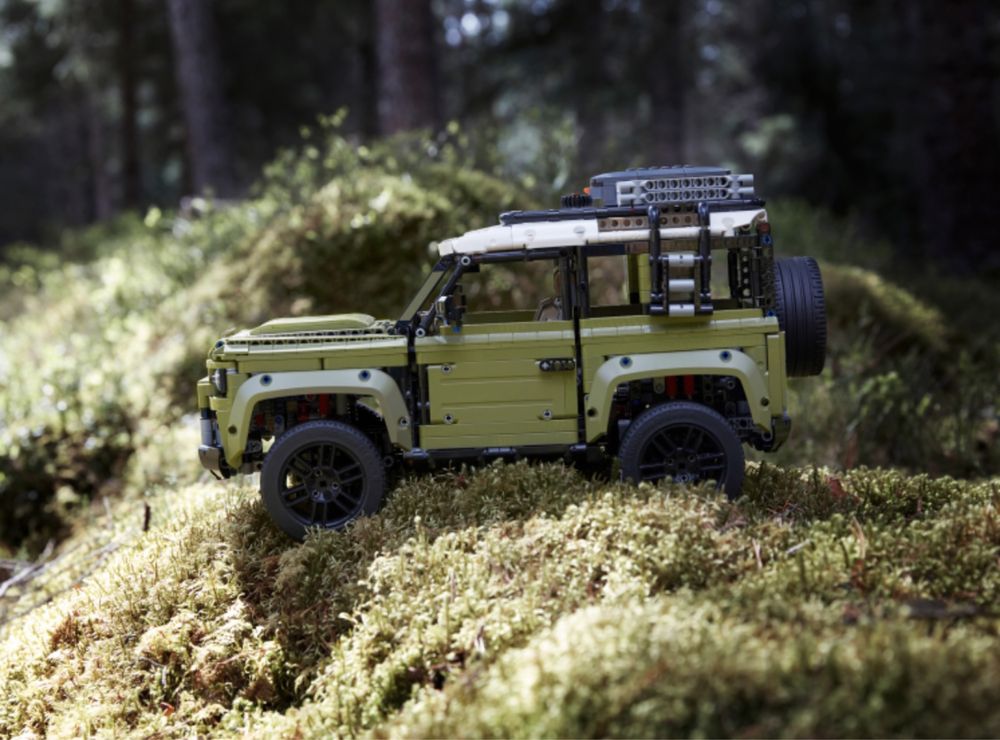 Lego Technic 42110 Land Rover Defender