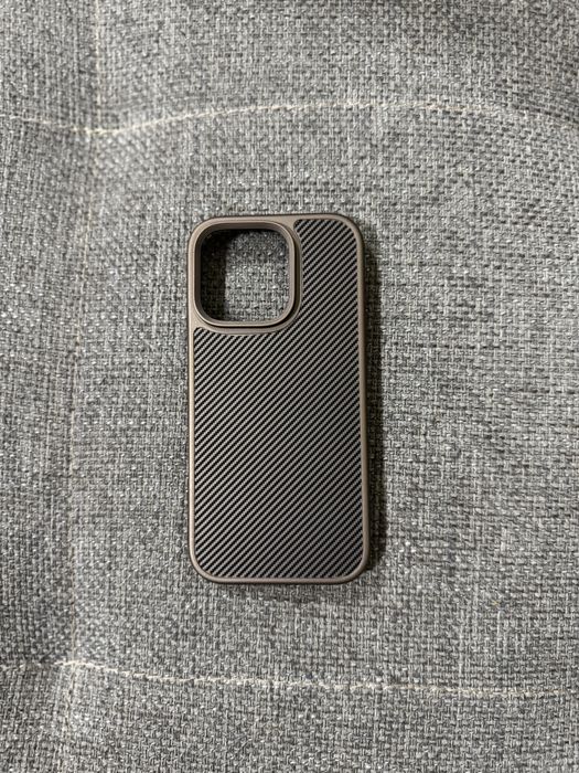 Чехол на iphone 15