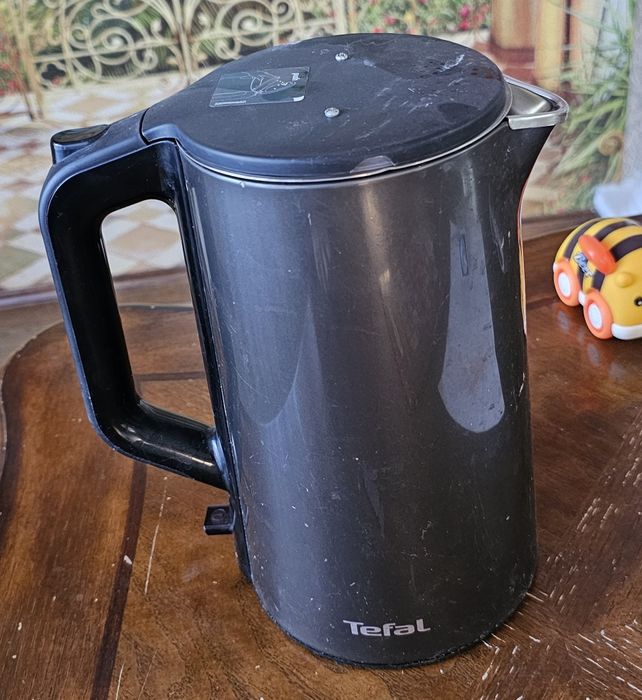 Продам чайник Tefal