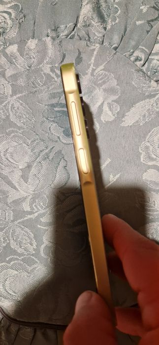 Sammsung A15 crapat fictional impecabil