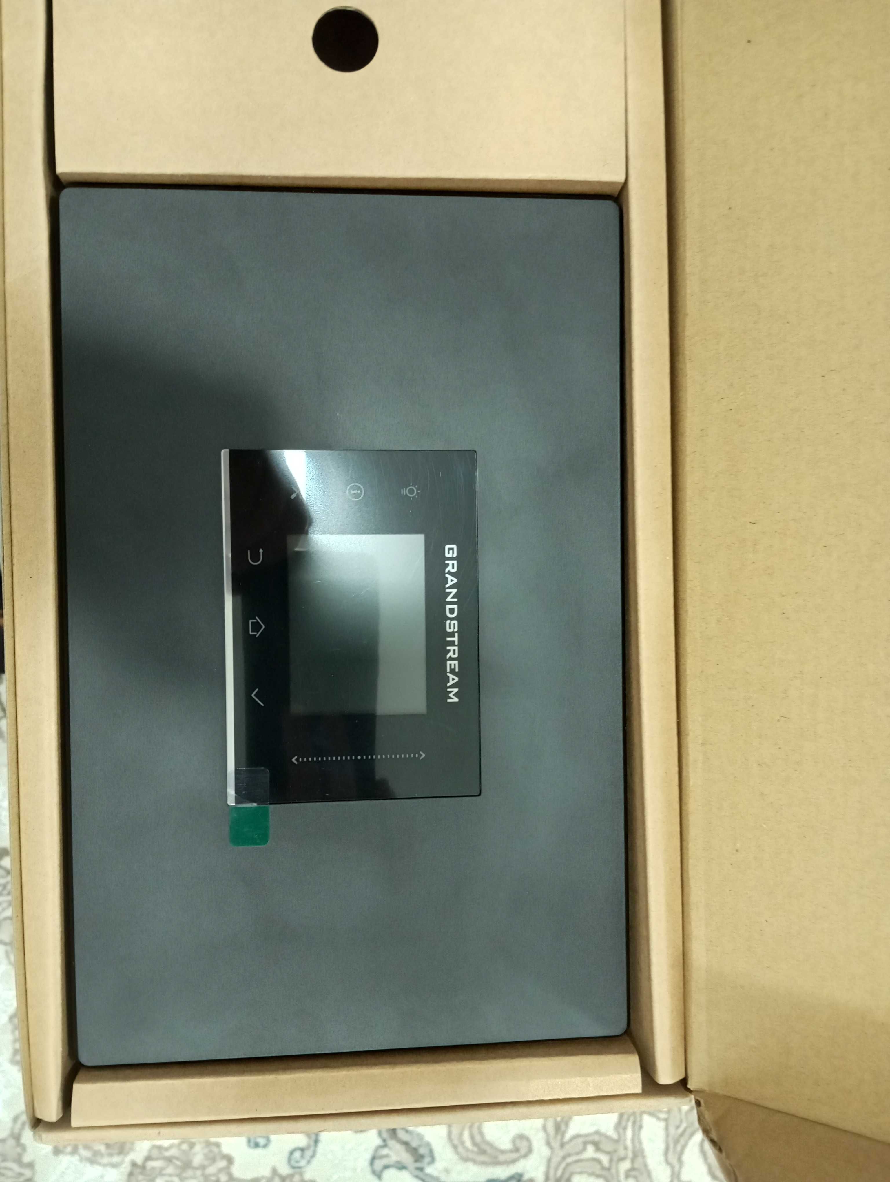 Mini ATS, Мини АТС Grandstream UCM6301 Новый