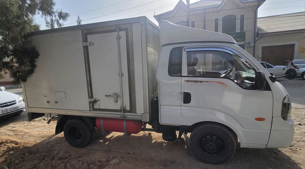 Kia bo‘ngo sotiladi