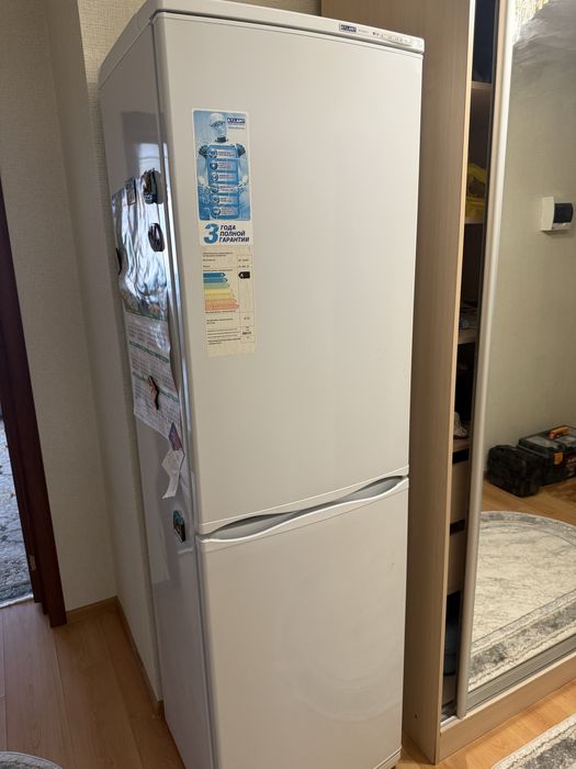 Продам холодильник 2 камерный