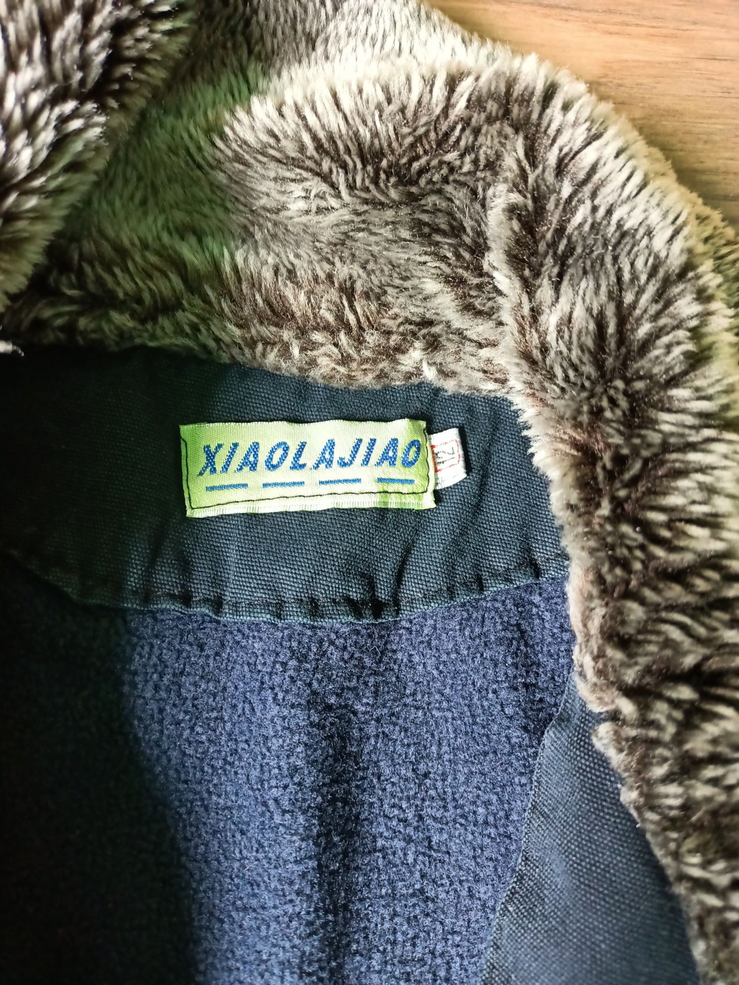 Geaca unisex cu guler de blana