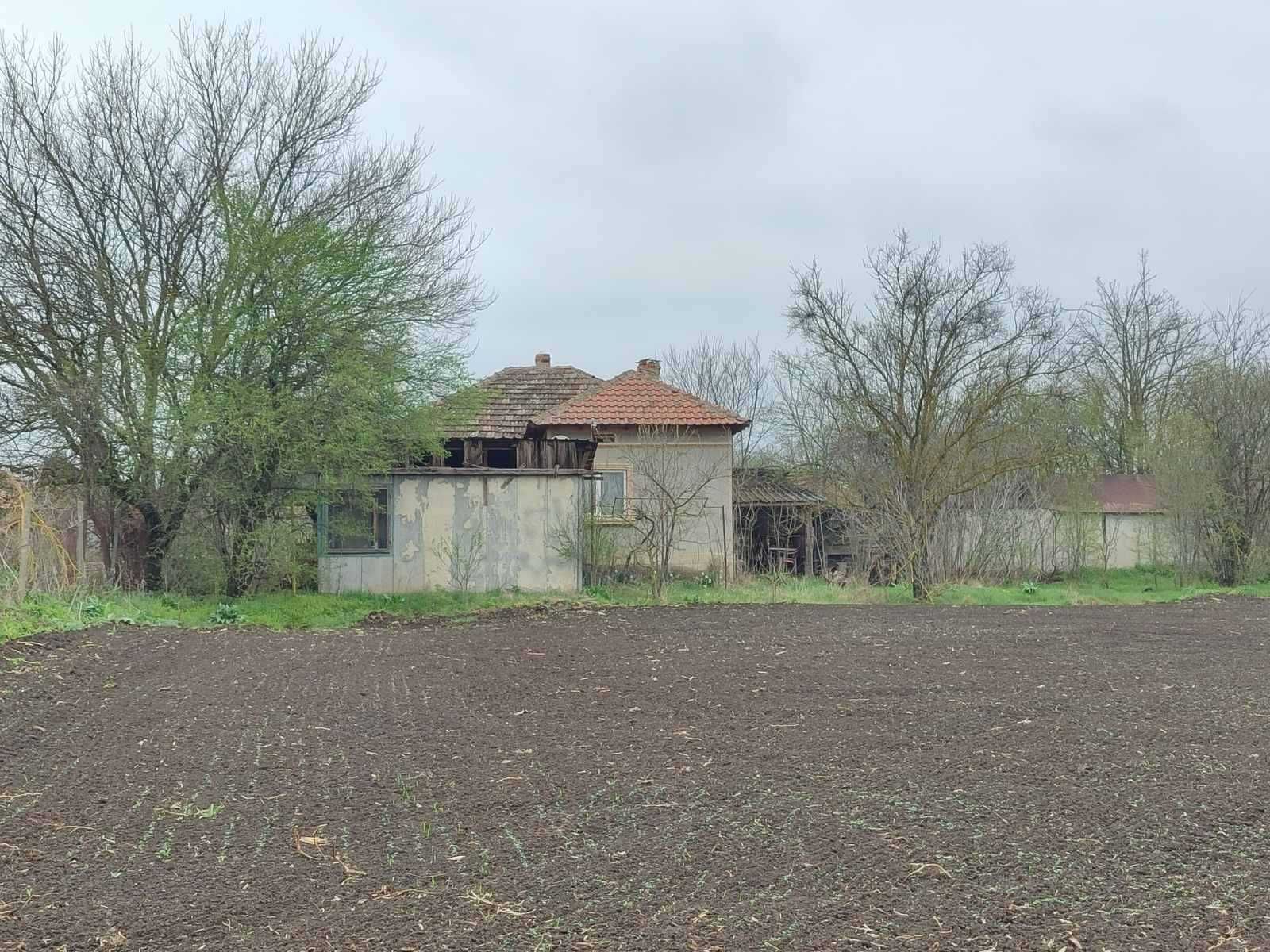 Къща в Дропла...
