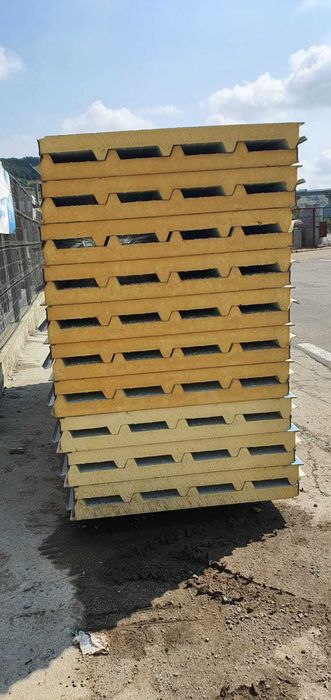depozit panou sandwich noi tip PIR PUR Vata minerala