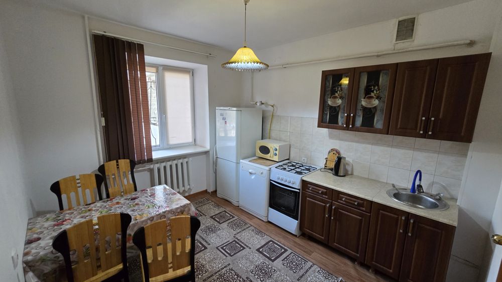 Сдаётся двухкомнатная квартира с евроремонтом!