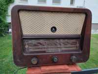 Vând radiouri vechi 200 lei