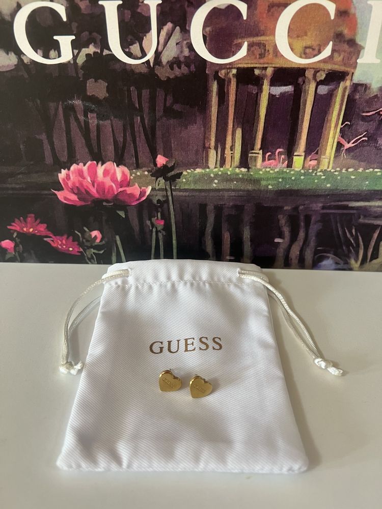 Оригинални обеци guess